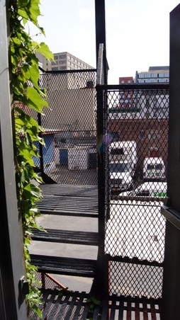 Enlarge photo 49