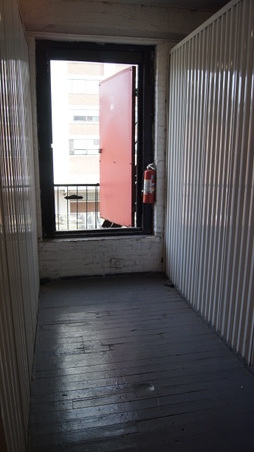 Enlarge photo 52