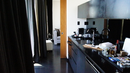 Enlarge photo 12