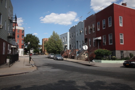 EXT. BENNETT HOUSE(PARTY FLASHBACK)