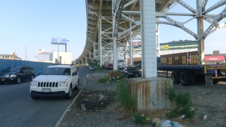 Enlarge photo 12