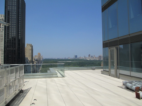 Enlarge photo 52