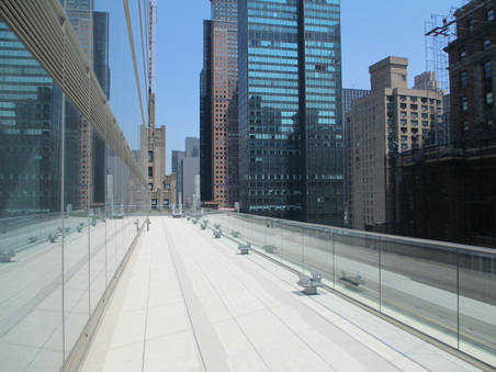 Enlarge photo 54