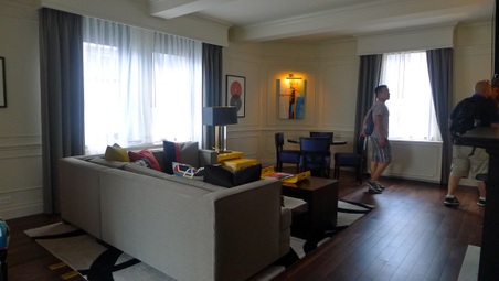 Enlarge photo 36