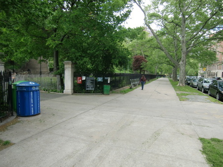 Enlarge photo 16