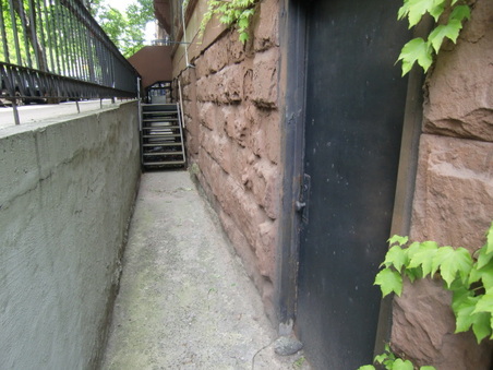 Enlarge photo 15