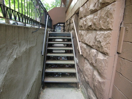 Enlarge photo 19