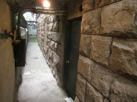 Enlarge photo 23
