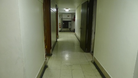 Enlarge photo 47