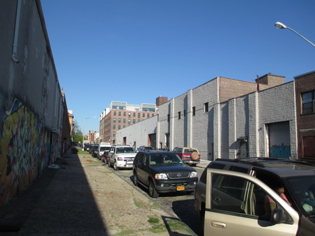 Enlarge photo 15