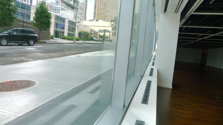 Enlarge photo 38