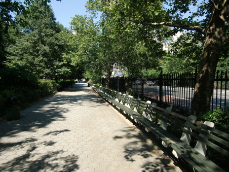 Enlarge photo 30