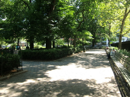 Enlarge photo 33