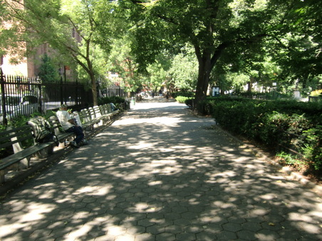 Enlarge photo 34