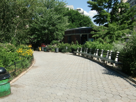 Enlarge photo 35