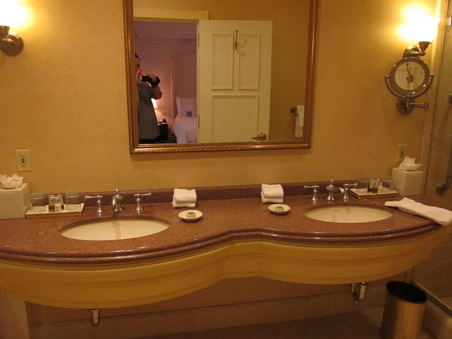 Enlarge photo 51
