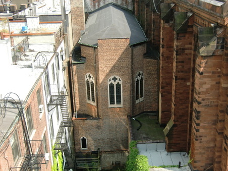 Enlarge photo 19