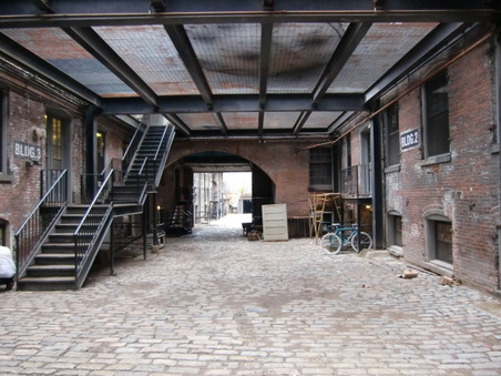 Enlarge photo 8
