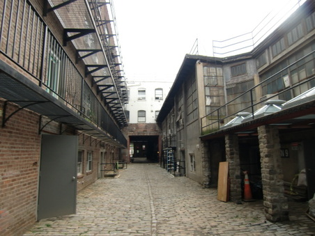 Enlarge photo 17