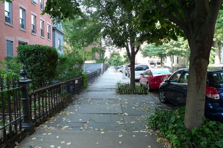 Enlarge photo 13