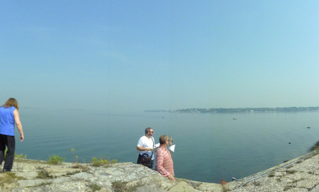 Enlarge photo 12