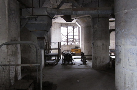 Enlarge photo 24