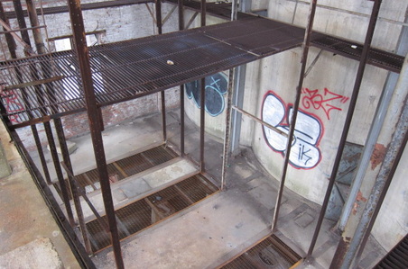 Enlarge photo 93