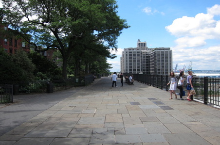Enlarge photo 6