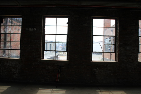 Enlarge photo 19