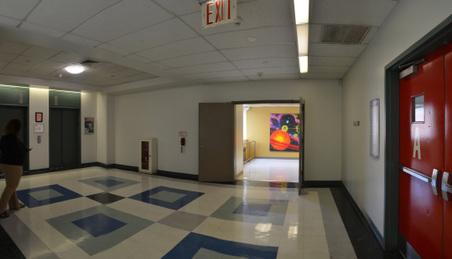 Enlarge photo 47