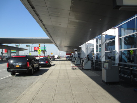 AMERICAN AIRLINES FOLDER - JFK