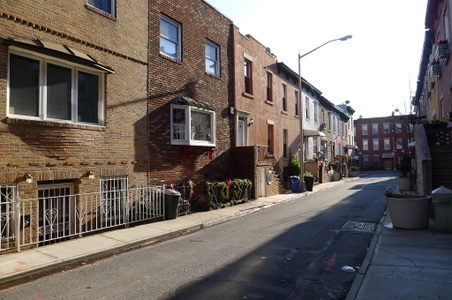 Enlarge photo 8