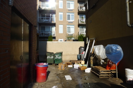 Enlarge photo 13