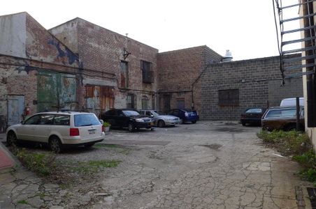 Enlarge photo 15
