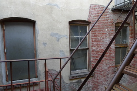 Enlarge photo 32