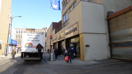Enlarge photo 23