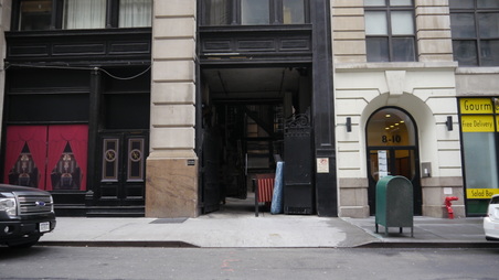 Enlarge photo 1