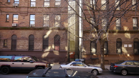 Enlarge photo 1