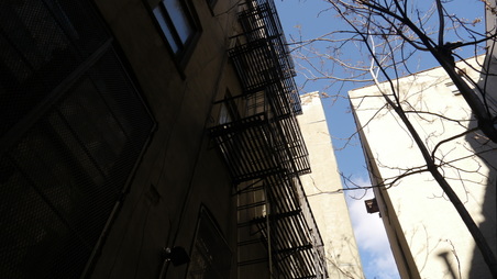 Enlarge photo 17