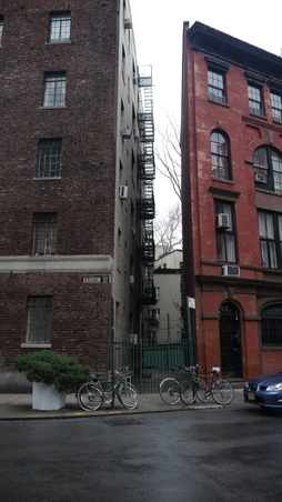 Enlarge photo 2