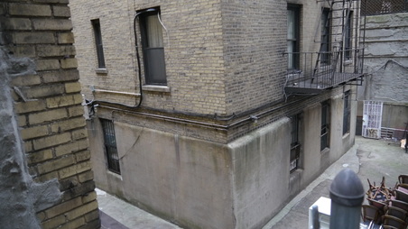 Enlarge photo 11