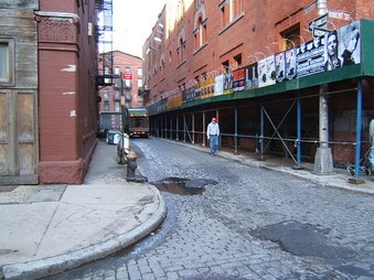 Enlarge photo 13