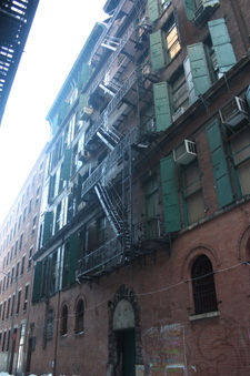 Enlarge photo 83