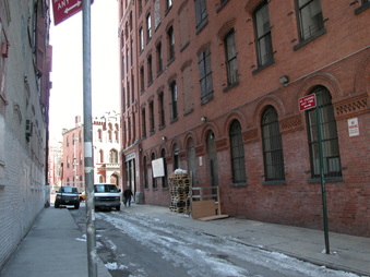 Jersey Street - Alley