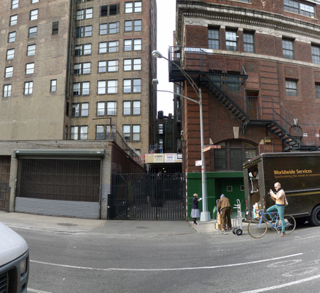 Enlarge photo 1