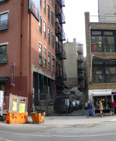 Jones Alley
