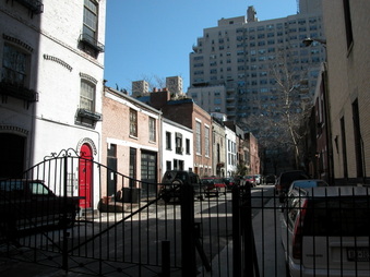 Enlarge photo 9