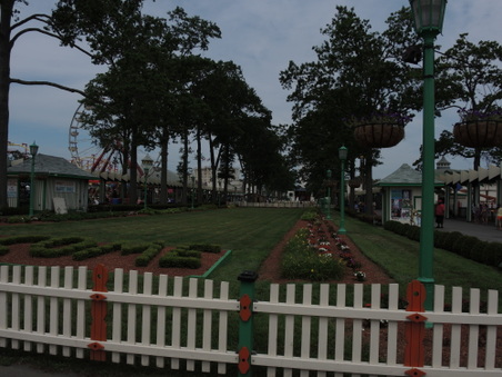 Enlarge photo 8