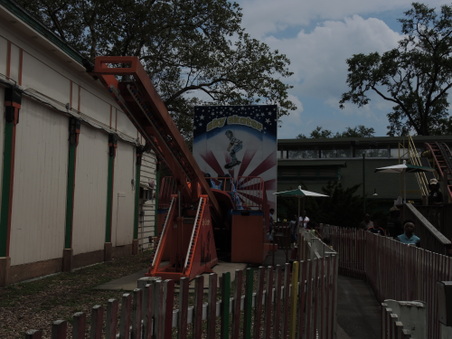 Enlarge photo 18