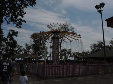 Enlarge photo 73